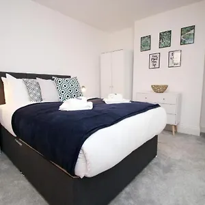 cohost-partners-spacious-free-parking-cardiff.cardiffhotelswales.com/